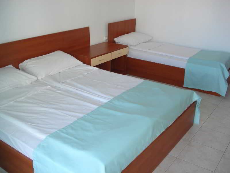 Tsb Sun Coast Apartments Sveti Vlas Bagian luar foto