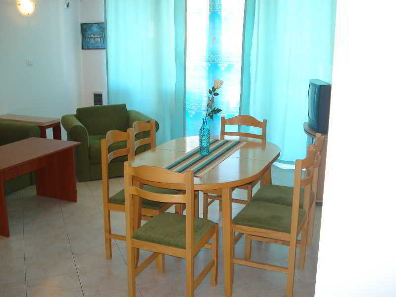Tsb Sun Coast Apartments Sveti Vlas Bagian luar foto
