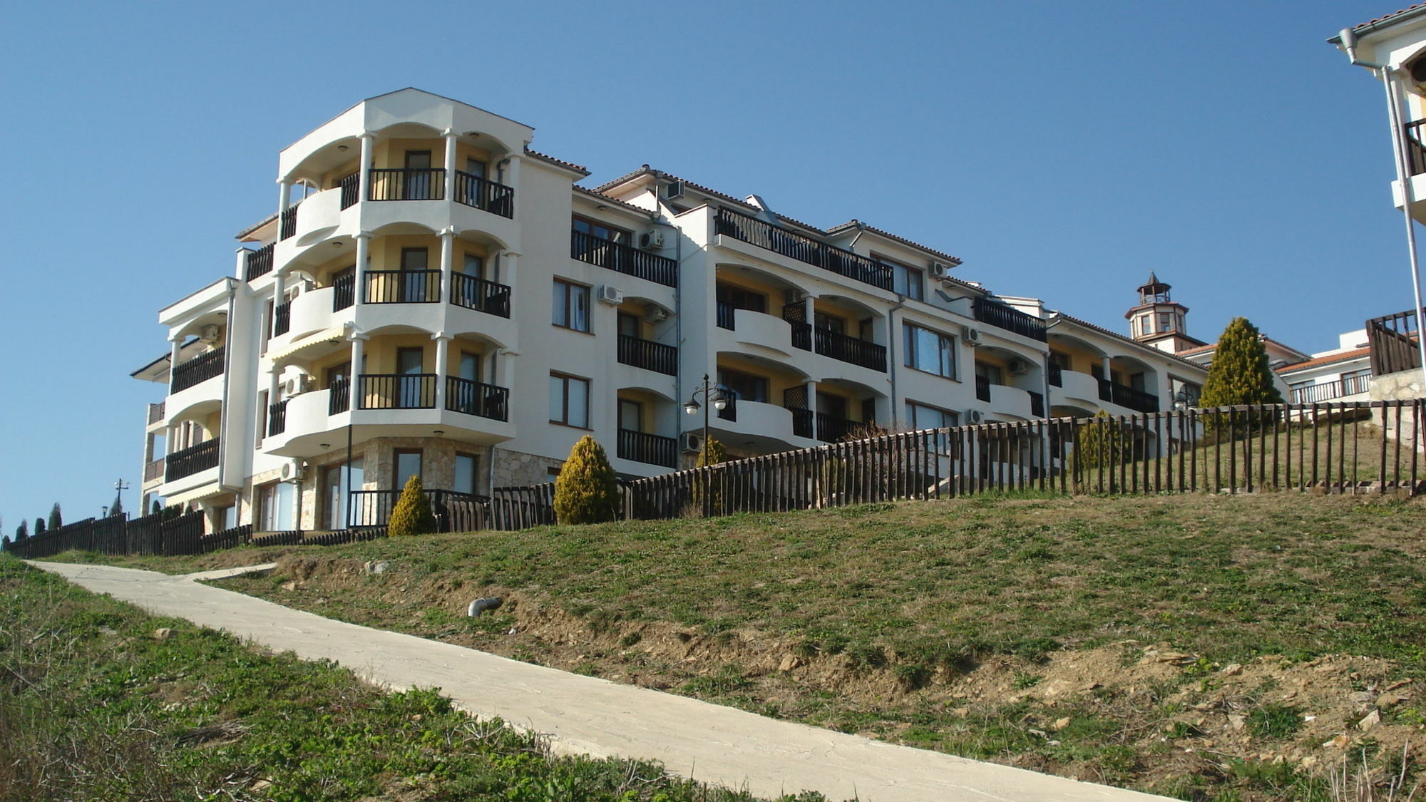 Tsb Sun Coast Apartments Sveti Vlas Bagian luar foto