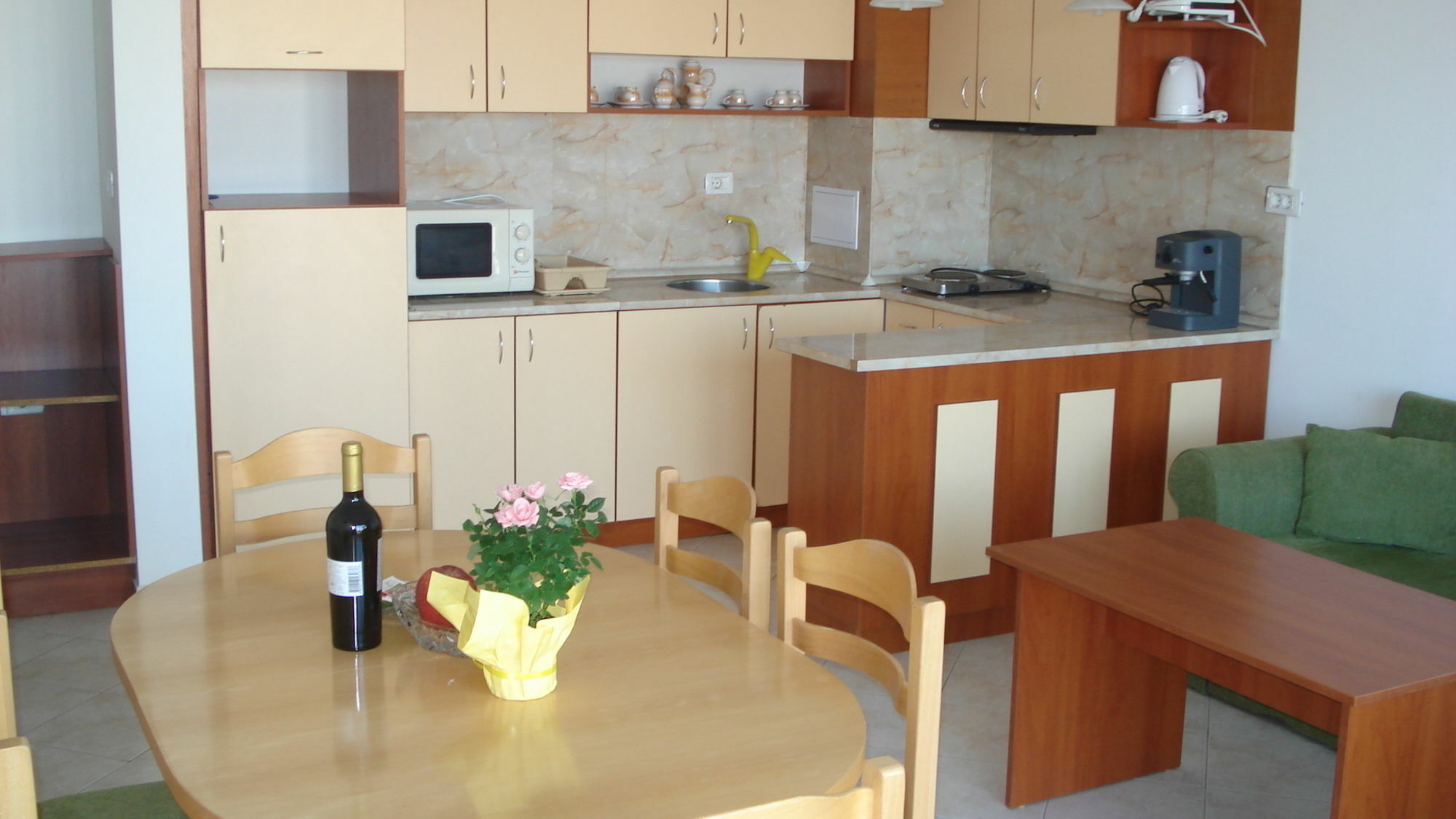 Tsb Sun Coast Apartments Sveti Vlas Bagian luar foto